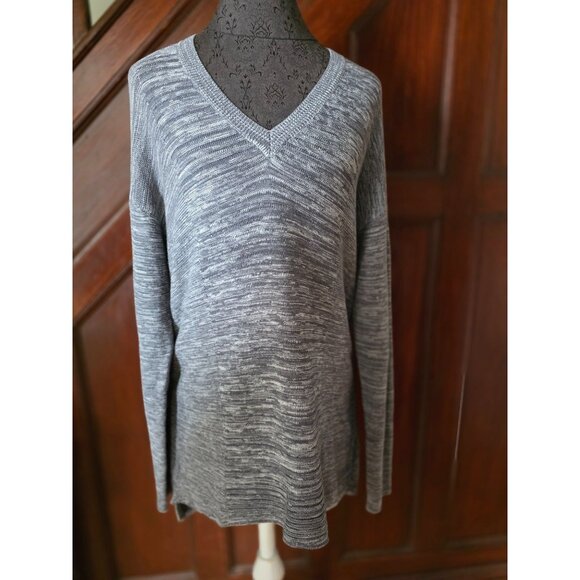 Ellen Tracy Womens V-Neck Knit Sweater Small Gray Cotton Blend - Picture 1 of 7
